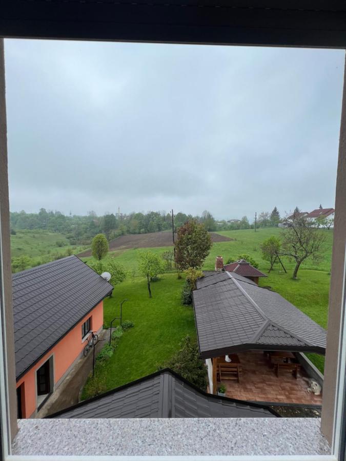 Apartments And Rooms Kristina Dreznik Grad ภายนอก รูปภาพ